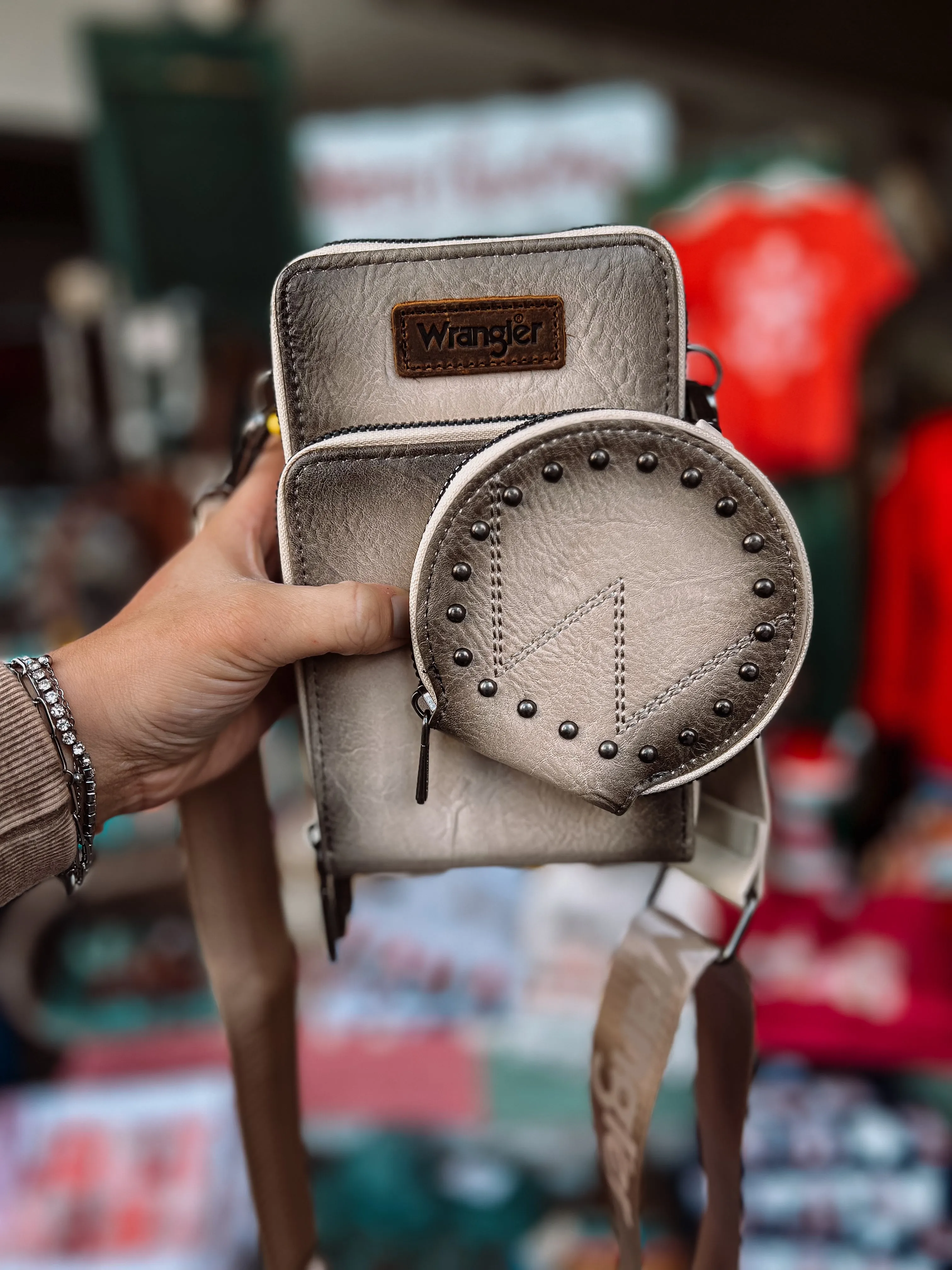 Wrangler Fanny with Coin Purse